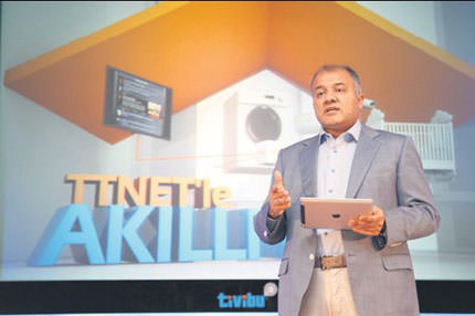 1 milyon kişi TV’nin kontrolünü ele aldı