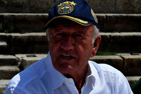 Ali Şen'den Aysal'a gönderme