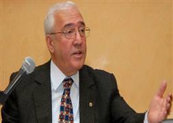 Eruygur avukatını kızı sandı