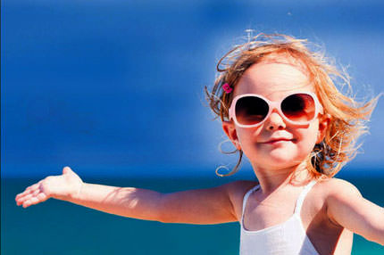 Çocuğunuzu güneşe çıkarmayın!