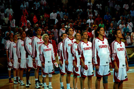 Potanın Perileri rakiplerini çekti