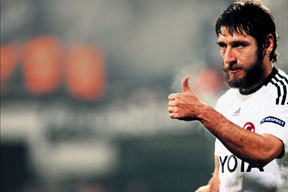 Egemen Fener yolunda