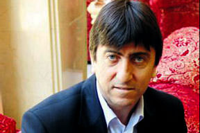 İlk ziyaretçiler Rıdvan ve Acun