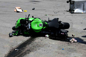 Akrobasi merakı canından etti