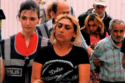 Cesetle evde 2 gün