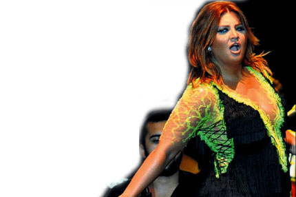 Oryantal şovuyla meşk etti