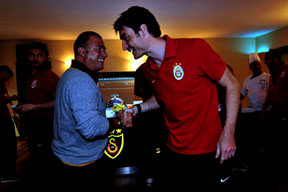 Riera takımda kalmak istiyor