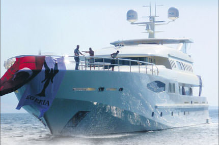 Turkiye'nin en büyük yatı suda