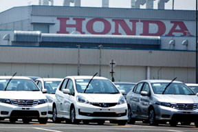 Otomotiv devleri Türkiye'yi üs seçti