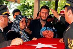 Yürek yakan uğurlama