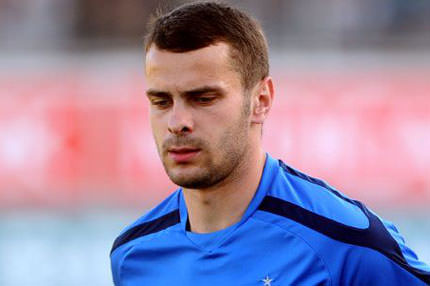 Piotr Brozek ilk yolcu oldu!