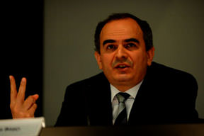 Enflasyon hedefi indi