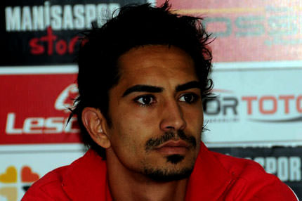 Yiğit takımla çalıştı