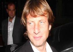 Çilingiroğlu'na haciz şoku!