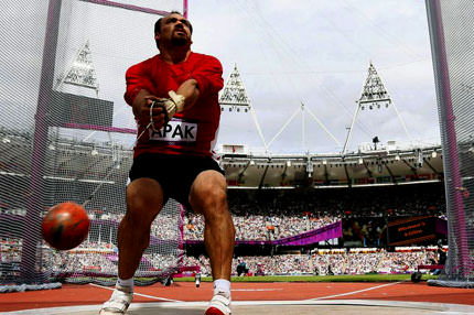 Eşref Apak da şaşırttı