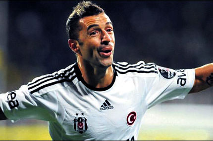 Simao yarısına razı