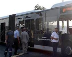 Metrobüsler kaza yaptı!