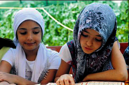 Kızlardan Kur’an kurslarına büyük ilgi