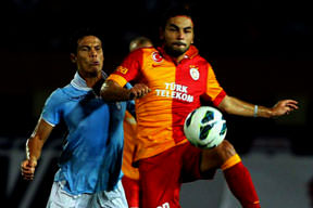 Cimbom'a çifte müjde