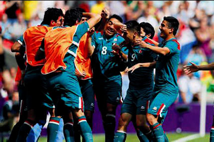 Meksika Şampiyon: 2-1