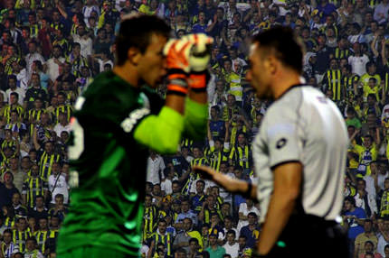 Çizgi ötesi süper derbi!