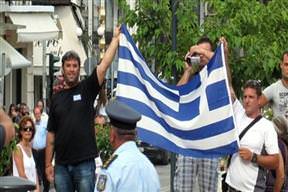 Komşuda "Irkçı Tehdit"