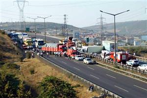 TEM Otoyolu trafiğe kapandı