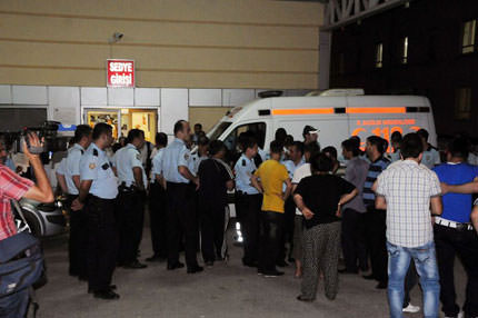 Sünnet düğününde silahlı düello: 2 ölü