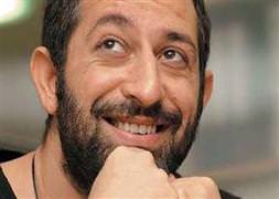 Cem Yılmaz'ın takipçilerinin yarısı sahte