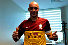 Amrabat formayı kaptı!