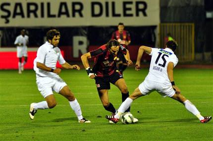 Eskişehir’de tek gollü açılış!