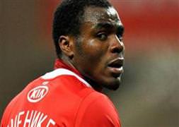 Emenike son noktayı koydu