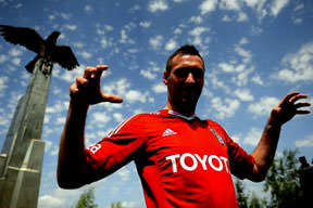 McGregor 3 hafta yok!