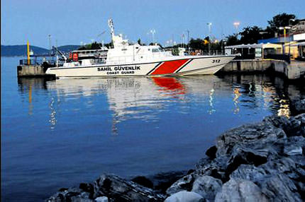 Denize girdi kayboldu