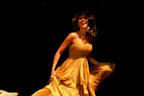 Konser bitti Gülben yıkıldı