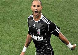 Quaresma derbiyi biletli izleyecek