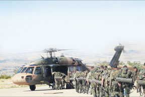 Şemdinli ateş altında