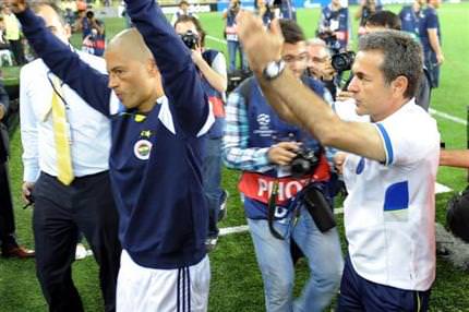 Aykut, Alex’i buraya getir