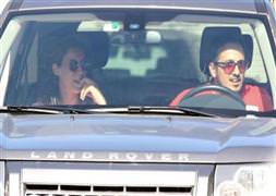 Sarp Apak'ın yaz aşkı mı?