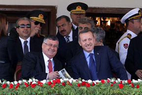 Tatlı tatlı sohbet