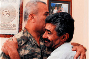 Ben de Kürt’üm silahı verin gideceğim