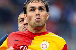 Elmander Çin’in fişini çekti!