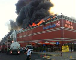 Çorlu'da korkutan yangın!