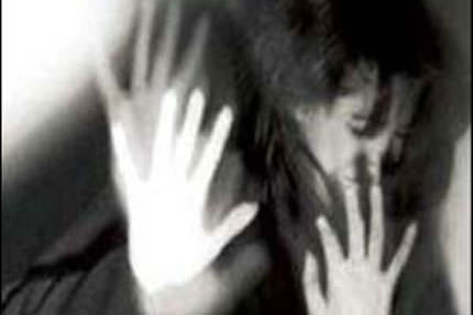 10 bin kadından ’imdat’ çağrısı