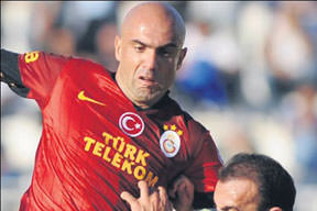 Cris sahne alıyor