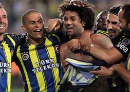 UEFA'dan Fenerbahçe'ye ret!