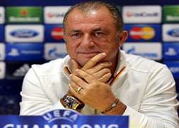 Terim kapıyı gösterdi