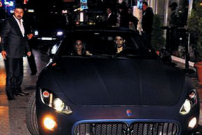 Topal'a yeni oyuncak