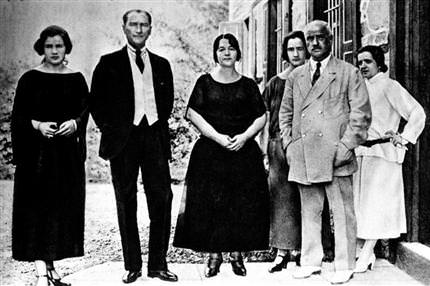 Atatürkle ilgili yasak kalktı!