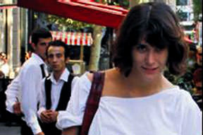 Babasının ayaklı reklamı